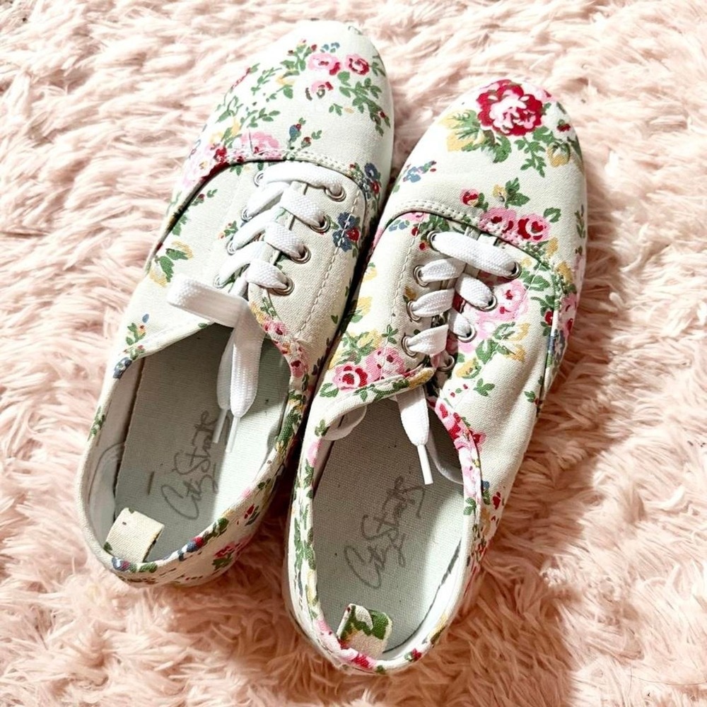 Cottage Core Coquette Twee Dainty Floral Whimsical Canvas Sneaker Womens 8 Soft